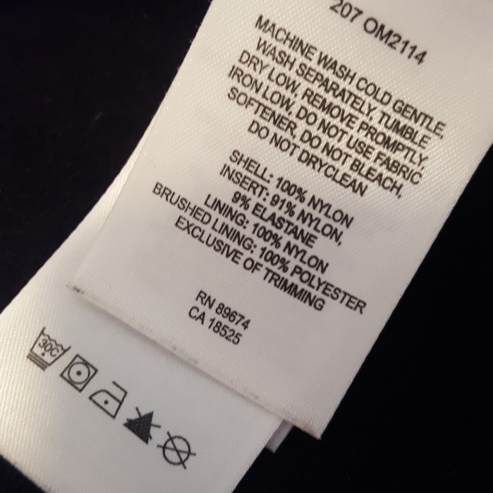 Performance Softshell By Mountain Hardware, Euc - image 5